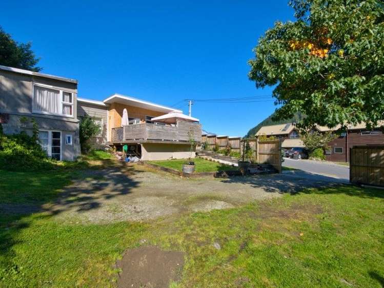 121 Hallenstein Street Queenstown_16