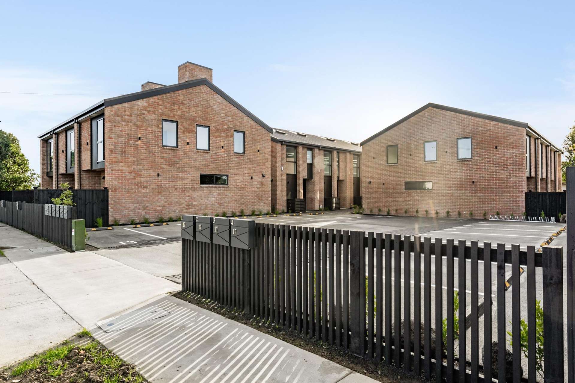 4/17 Matapouri Road Mangere Bridge_0