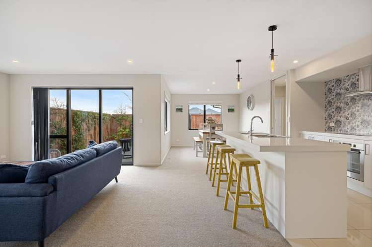 14 Eastfield Drive Lincoln_14