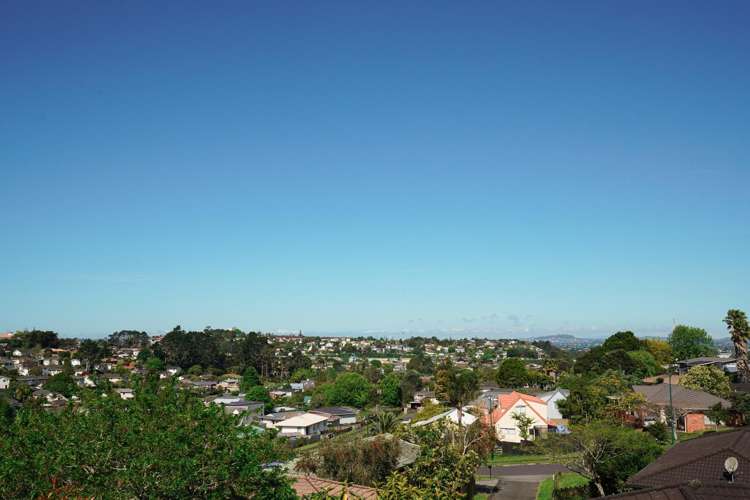 13 McClintock Road Massey_16