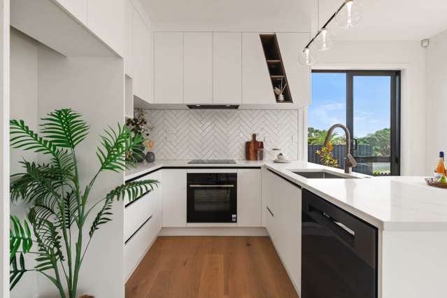 92 Takutai Avenue Half Moon Bay_4