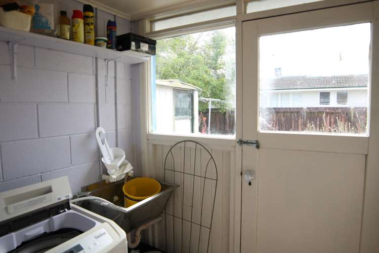 8 Huia Street Waiuku_10