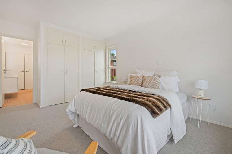 42 Ray Small Drive Pahurehure_12