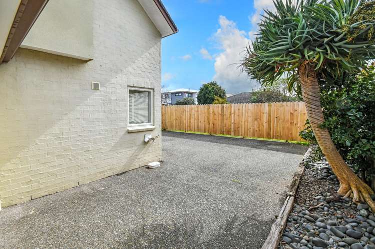 1/33 Halsey Road Manurewa_14