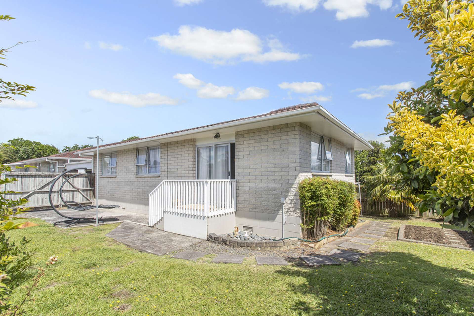 2/2 Westall Road New Lynn_0