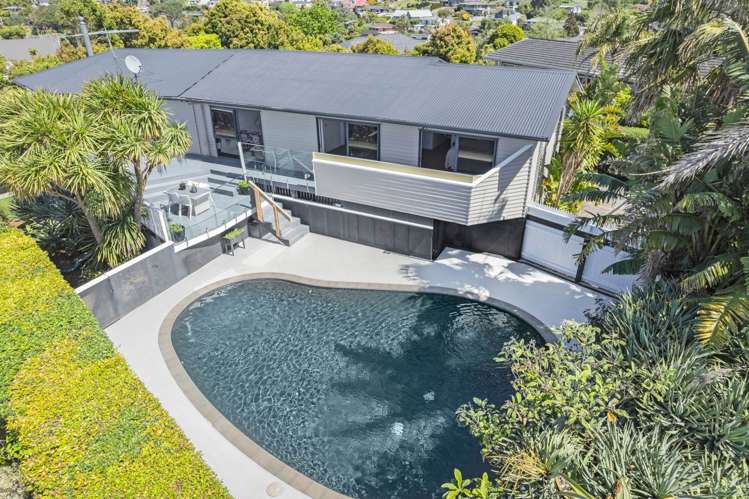 16 Sunrise Avenue Mairangi Bay_0