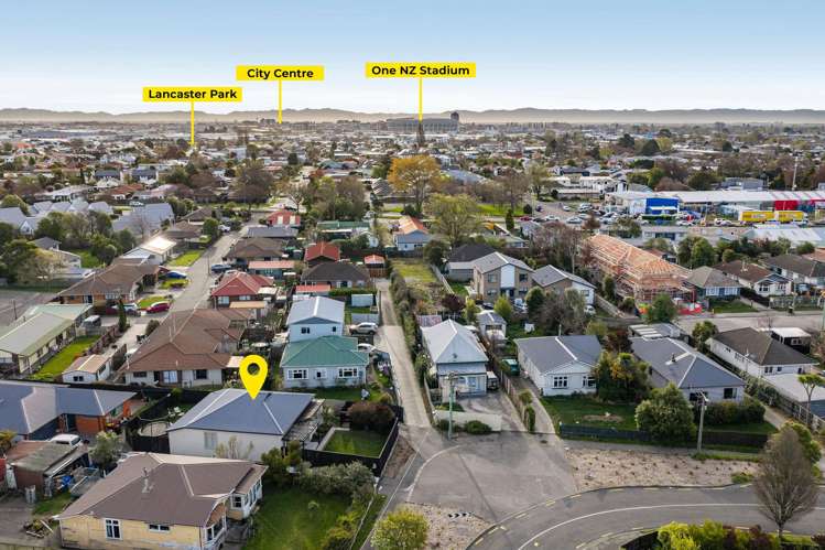 2 Wildberry Street Woolston_25