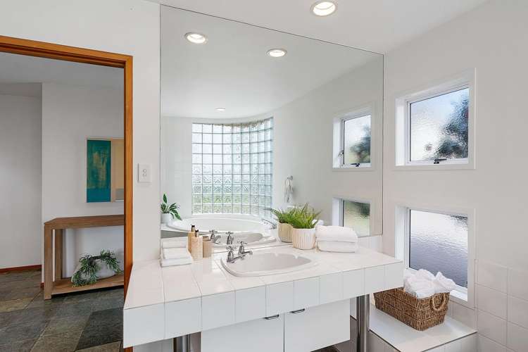 30 Oxford Terrace Devonport_29