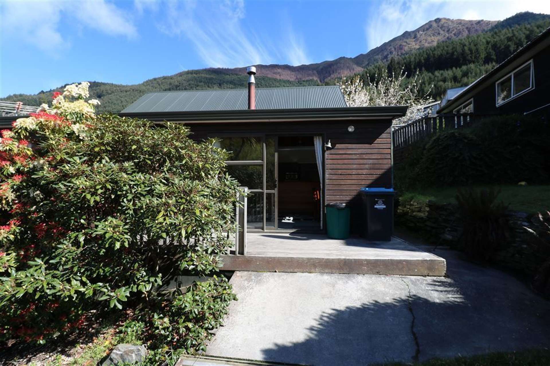 17 Watts Road | Fernhill/Sunshine Bay | Queenstown | Houses for Sale ...