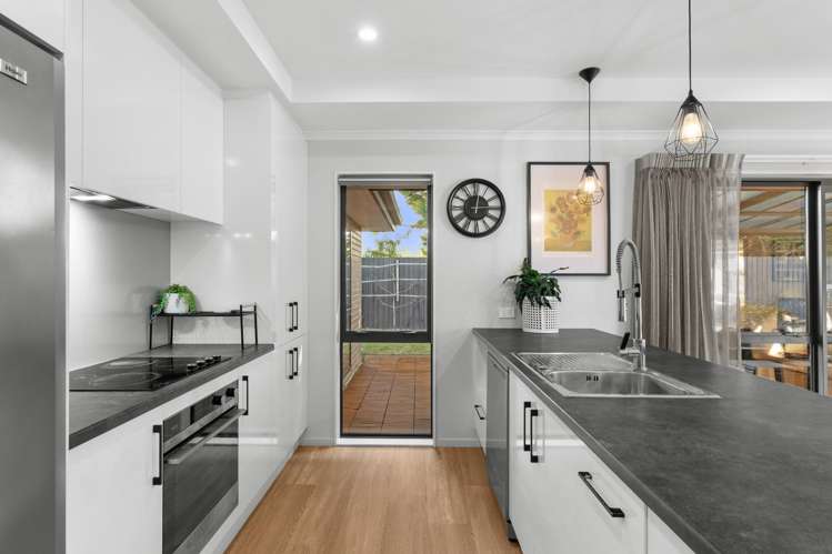 16 Barbara Joan Road Wigram_5