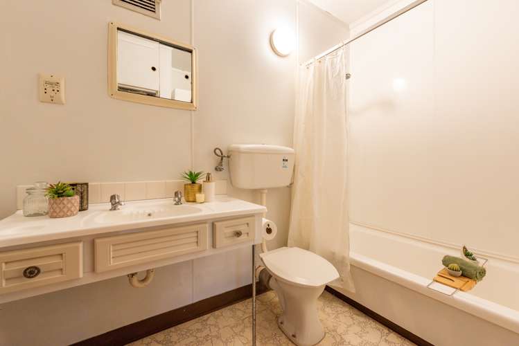 61/70 Hobson Street Thorndon_8