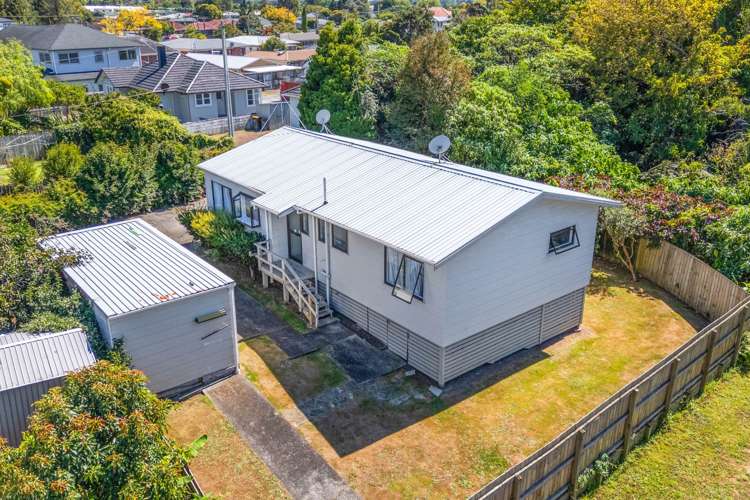 2/6 Esperanto Road Papatoetoe_2