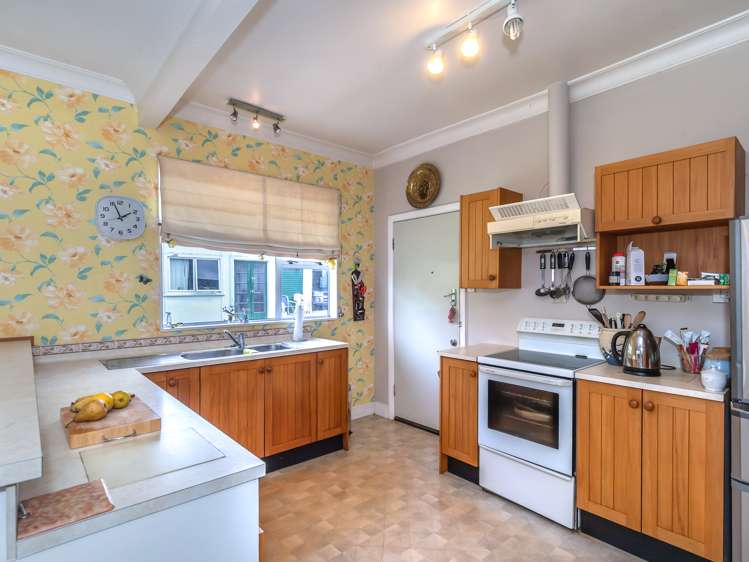 6 Montgomery Street Levin_4