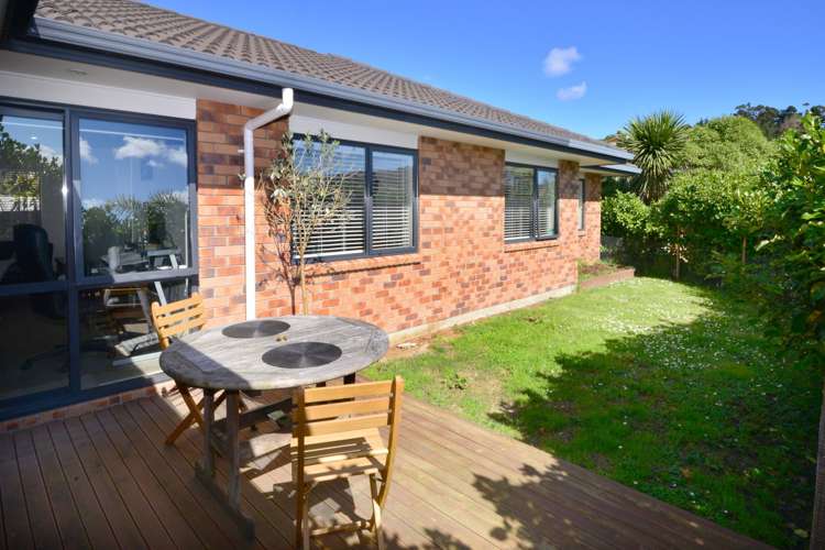 1 Barwick Place Stanmore Bay_14