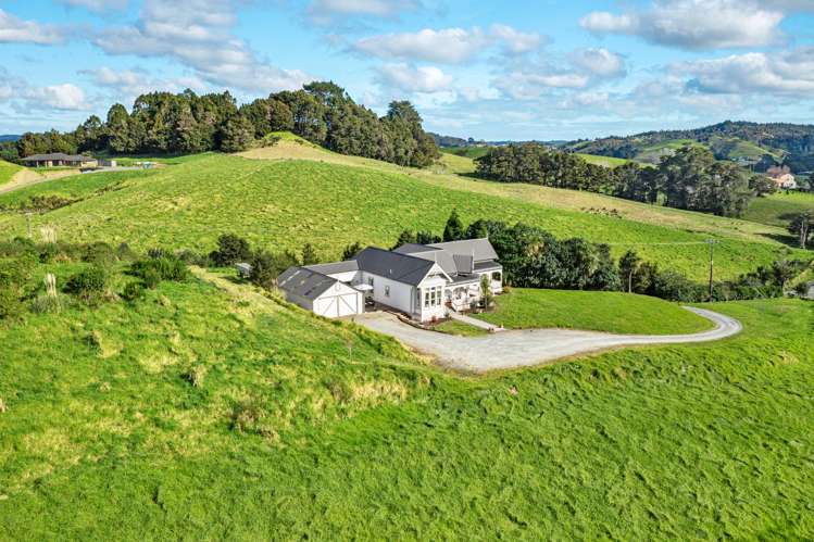 144 Pebble Brook Road Wainui_25