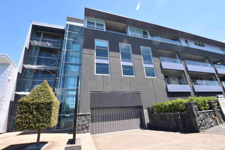 49 Main Highway Ellerslie_17