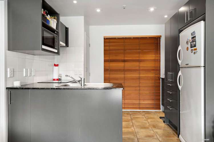 3f/28 Stanwell Street Parnell_11