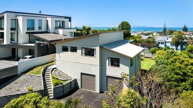 2 Mayor View Terrace Waihi Beach_1