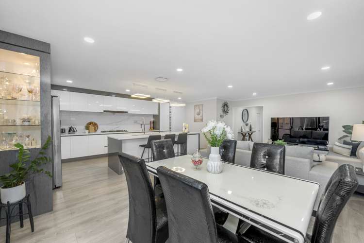 3 Tannaghmore Drive Flat Bush_9