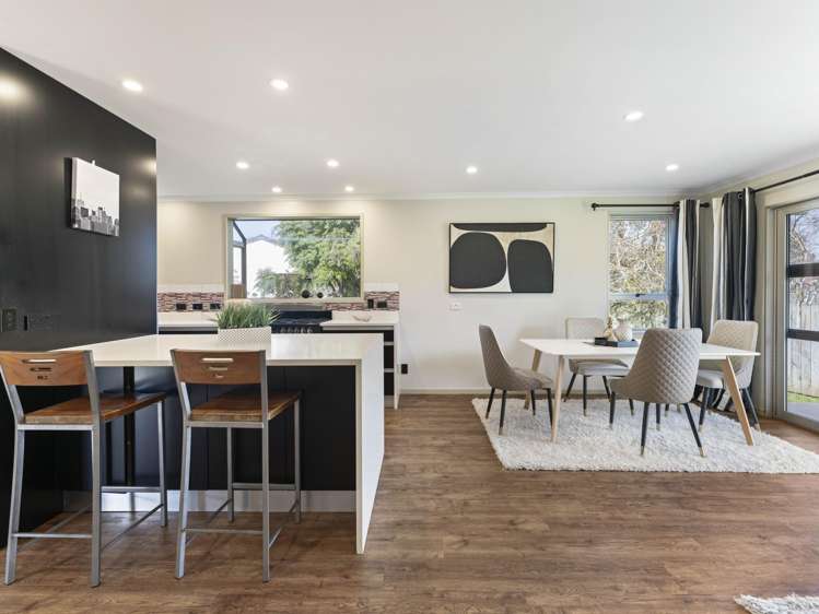 8 Suwyn Place_3