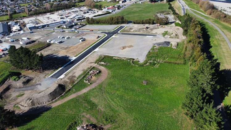 83 Riverbank Road, Northbank Otaki_14