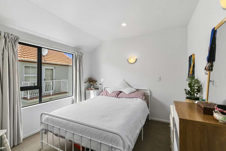 2/142 Ghuznee Street Te Aro_6