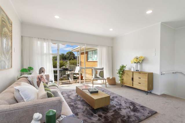 2/15a Oates Road Glen Eden_2