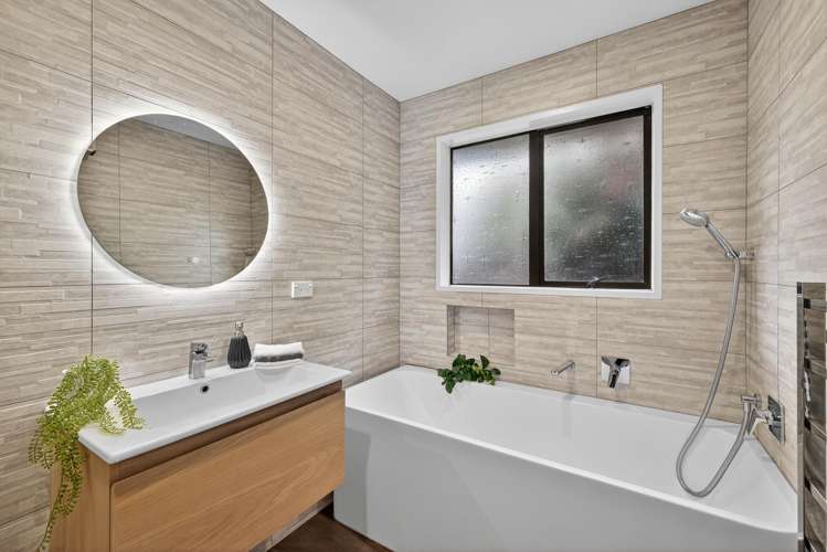 6 Tyndale Place Ilam_17