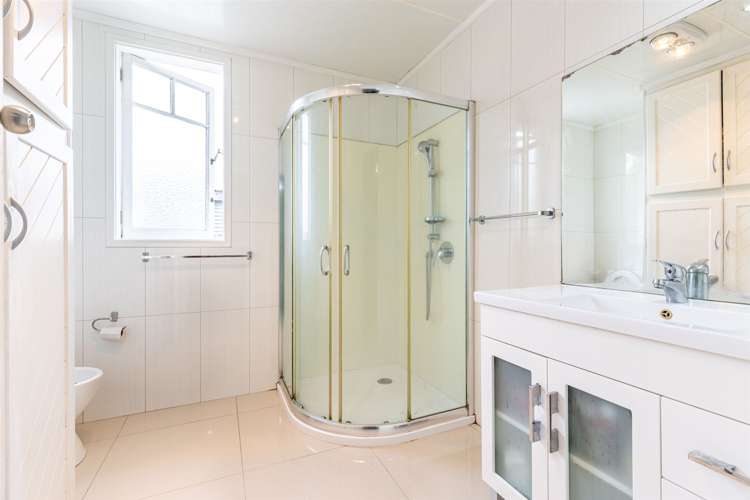 4 Viola Avenue Mangere East_6