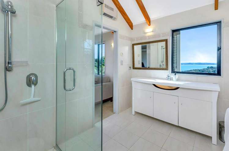 8 Titore Way Russell_11