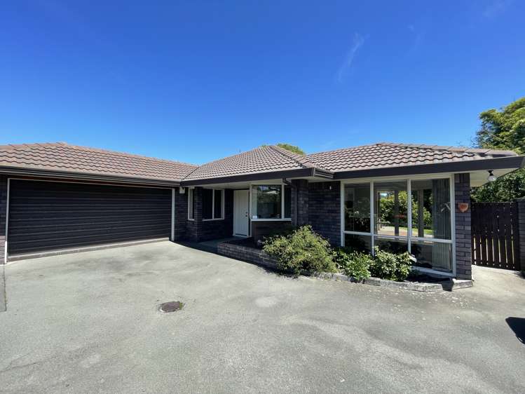 261a Hills Road_0
