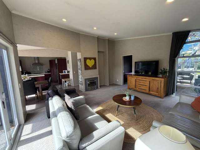 19 Lochaber Drive 1114_3