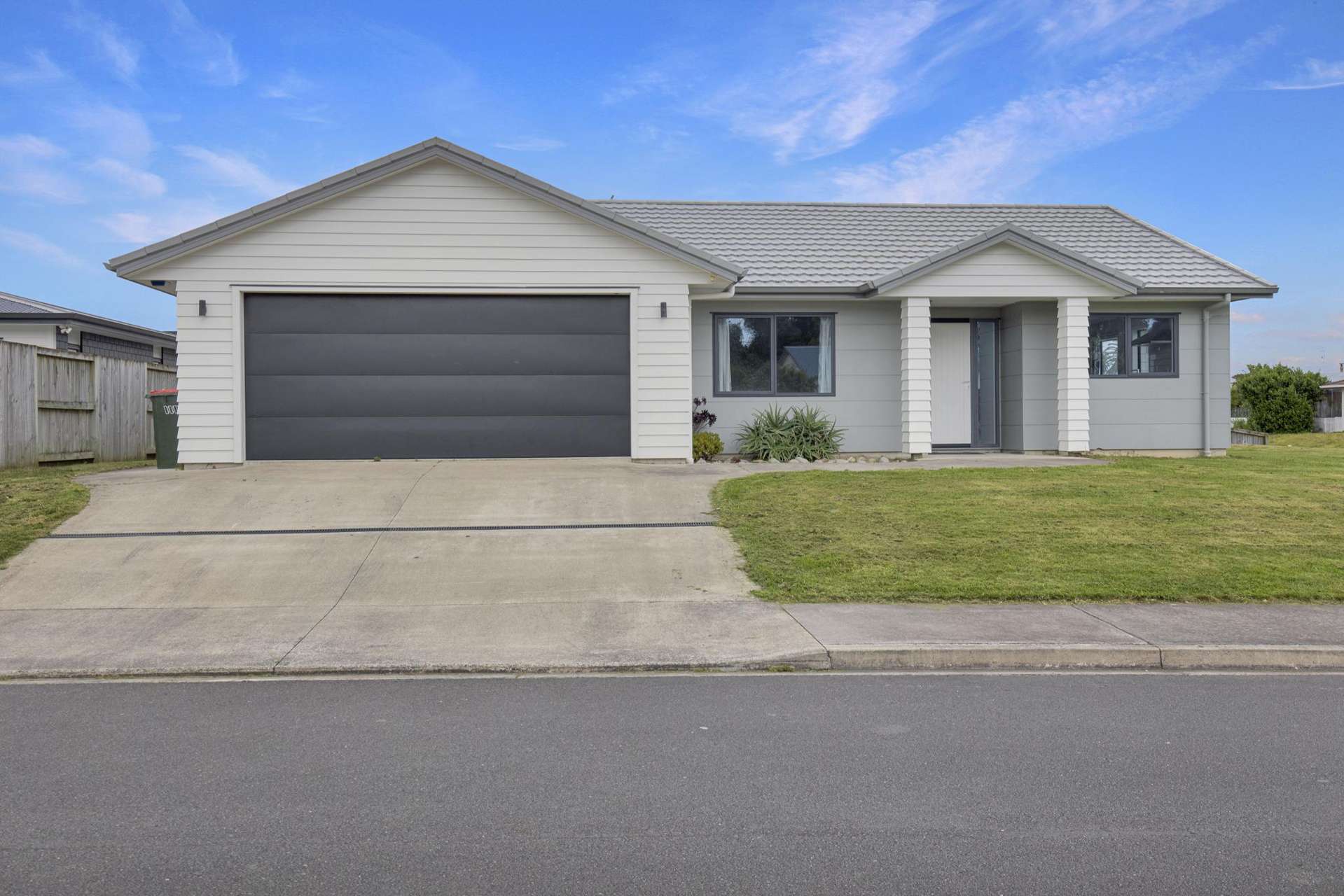 2 Kingi te Ahoaho Place Otaki_0