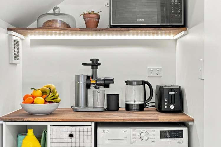 1 Tokai Place Glen Eden_12