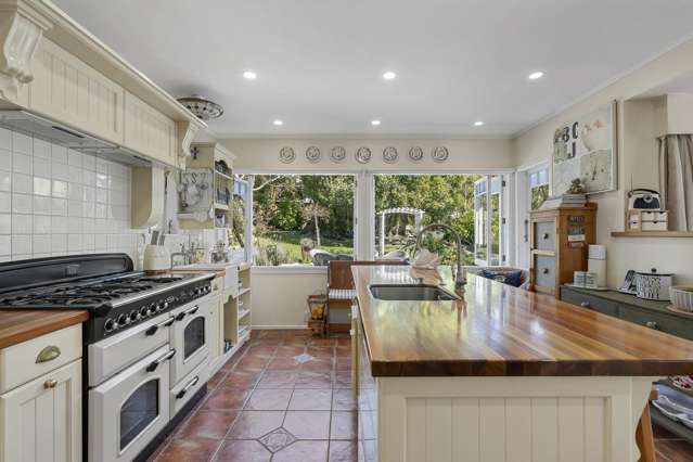 24 Lyons Avenue Murrays Bay_1