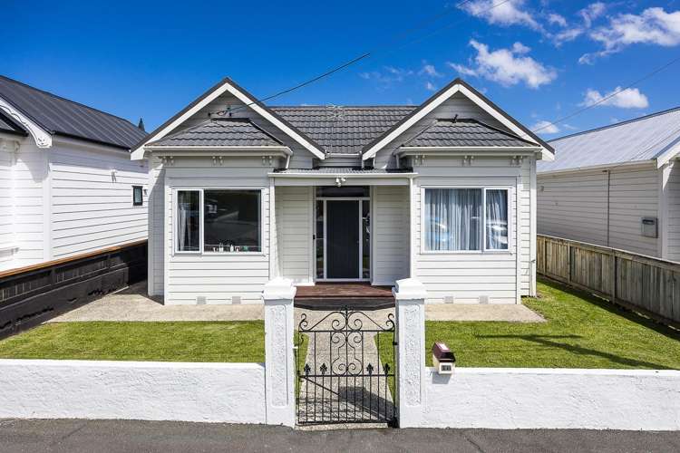 16 Chambers Street North East Valley_17