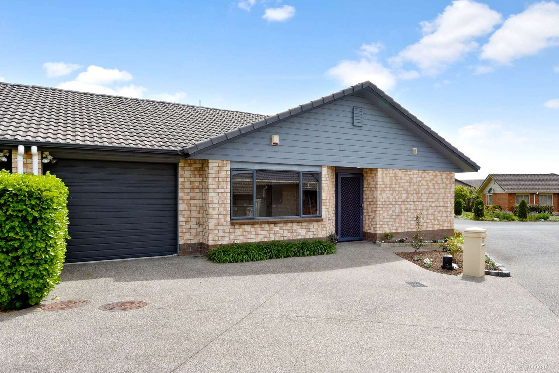 17/1 Piriti Drive Te Atatu Peninsula_0