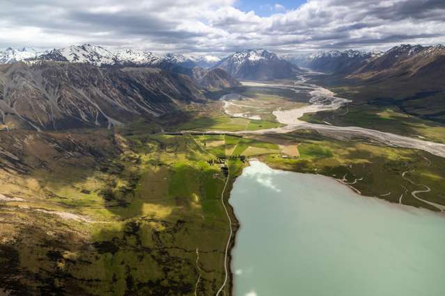 Lake Ohau Station Lake Ohau_4