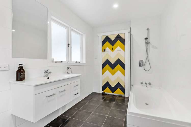 105 Glendale Road Glen Eden_14