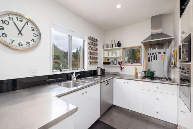 25 Hawkhurst Road Lyttelton_4