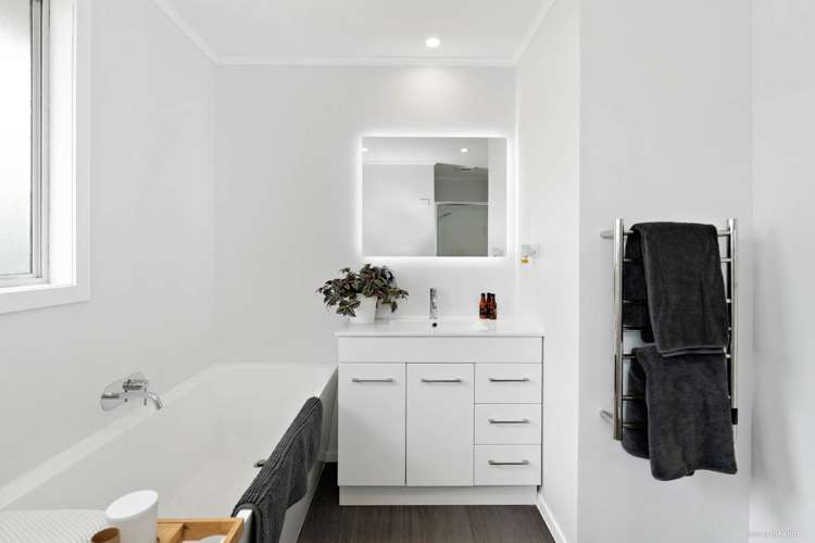 27 Landscape Road Pukekohe_8