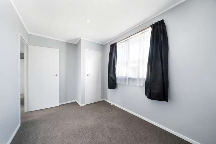 33 Raupo Street 1200_18
