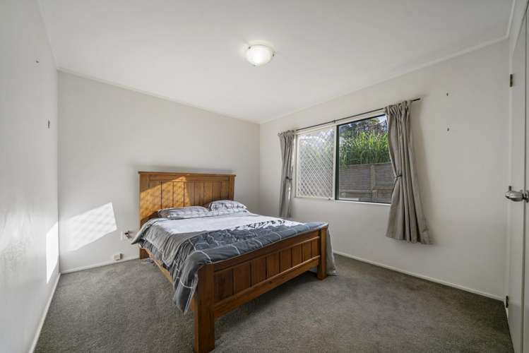 1/15 Beverly Place New Lynn_9
