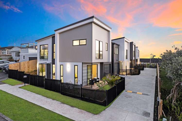 1-4/3 Parkview Place_0