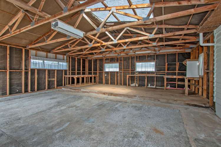 12 Lilian Street Kamo_12