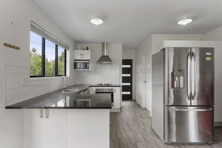 2/3 Kohiwi Road Manurewa_9