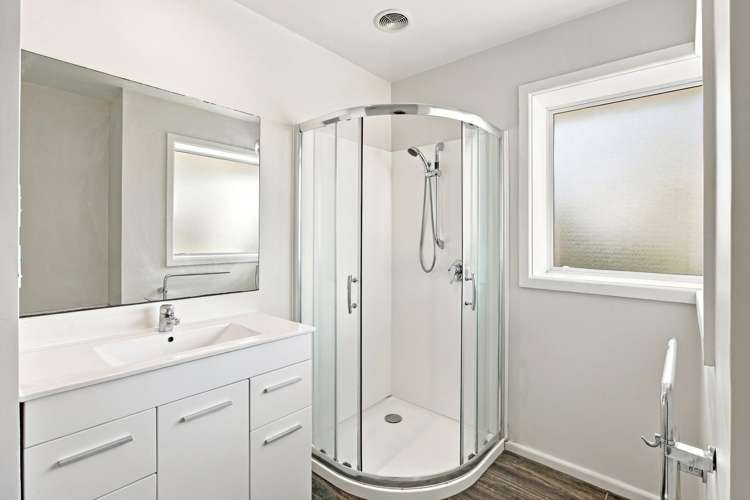 19 Kinnaird Place Hillmorton_13