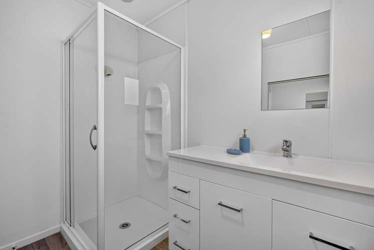 1/30 Savoy Road Glen Eden_20