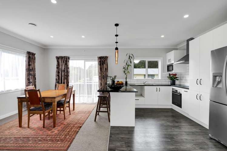 6 Whitcombe Terrace Midhirst_9