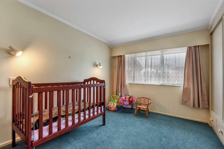 18 Aldinga Avenue Stoke_18